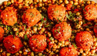 Small Meatballs w/ Green peas and Shallots (GF)