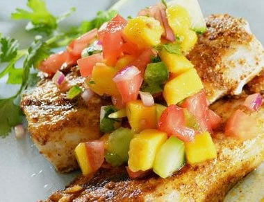 Mahi Mahi Fish w/ Papaya, Yellow Tomato & Lime Salsa (GF)